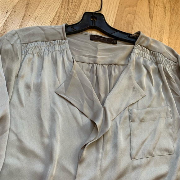 Ladies satin blouse by The Limited size L - Picture 5 of 7